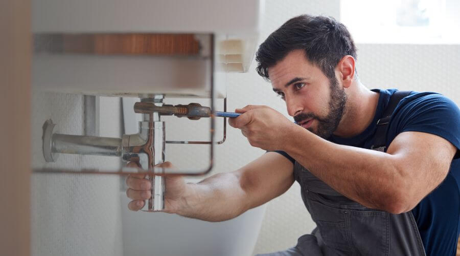 Emergency water heater repair in Staunton, IN